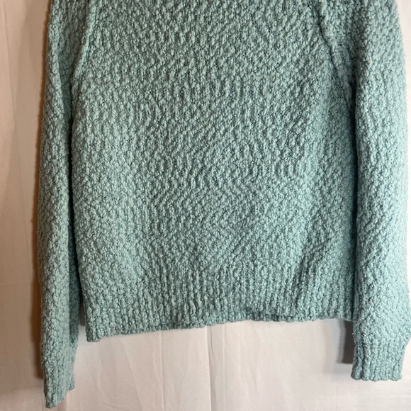 Yes Lola Crewneck Long Sleeve Sweater Size Medium NWOT - Picture 13 of 13